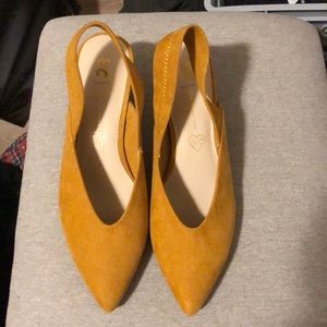 BC Mustard Yellow Kitten Heels